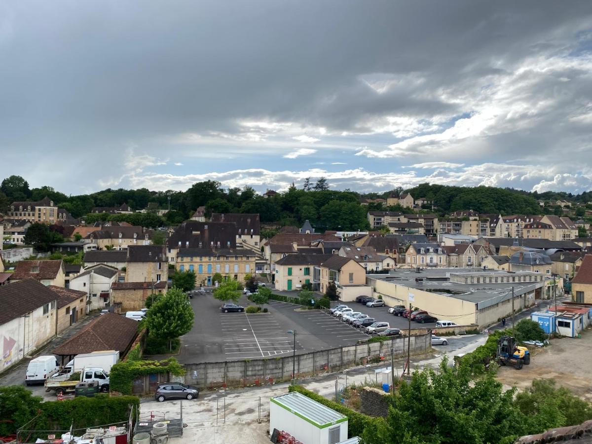 Residence Les Trois Jardins Avec Wifi Et Parking Gratuit Sarlat Extérieur photo