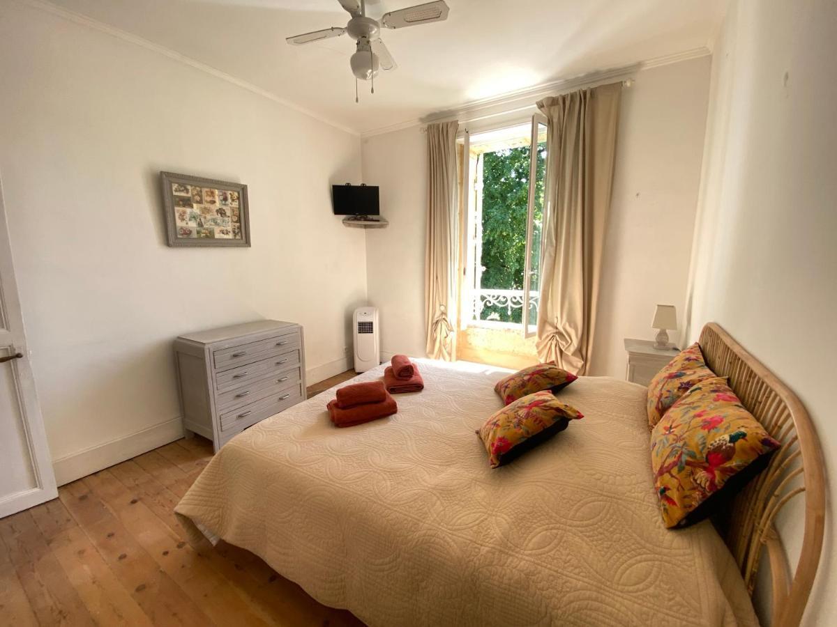 Residence Les Trois Jardins Avec Wifi Et Parking Gratuit Sarlat Extérieur photo