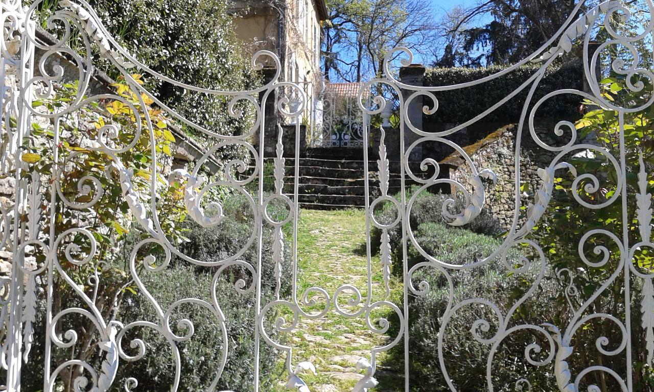 Residence Les Trois Jardins Avec Wifi Et Parking Gratuit Sarlat Extérieur photo